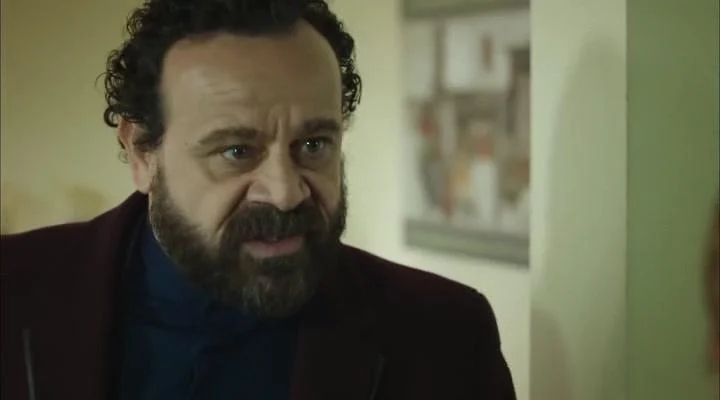 Кадры из сериала Королева ночи 11 серия 1 сезон (2016)