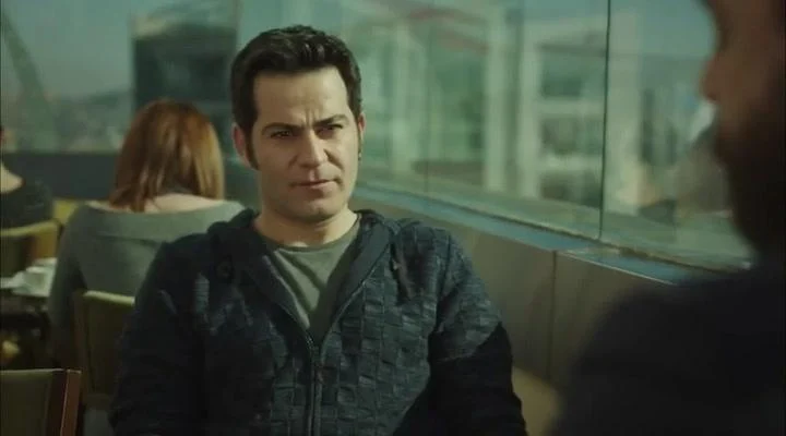Кадры из сериала Королева ночи 8 серия 1 сезон (2016)